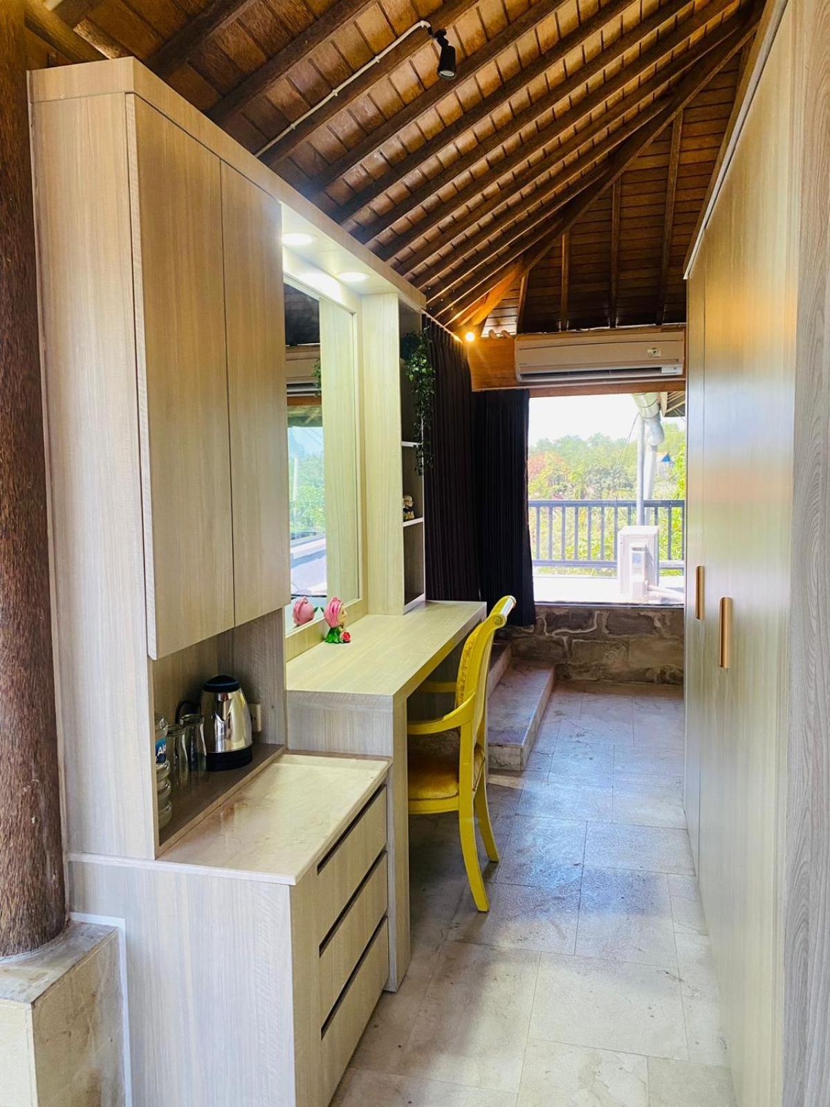 Puri Ratu Jimbaran Hotel Ngoại thất bức ảnh